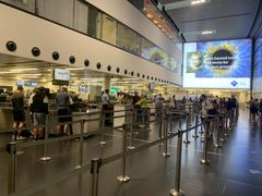 -维也纳国际机场