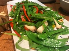 -云海肴·汽锅鸡·云南菜(天山百盛优客店)