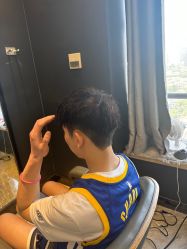 -藤野造型烫发染发