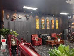 -青青男士理发馆（绅士复古油头馆）