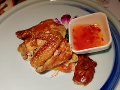 脆皮童子鸡-新白鹿餐厅(金鹰新街口店)