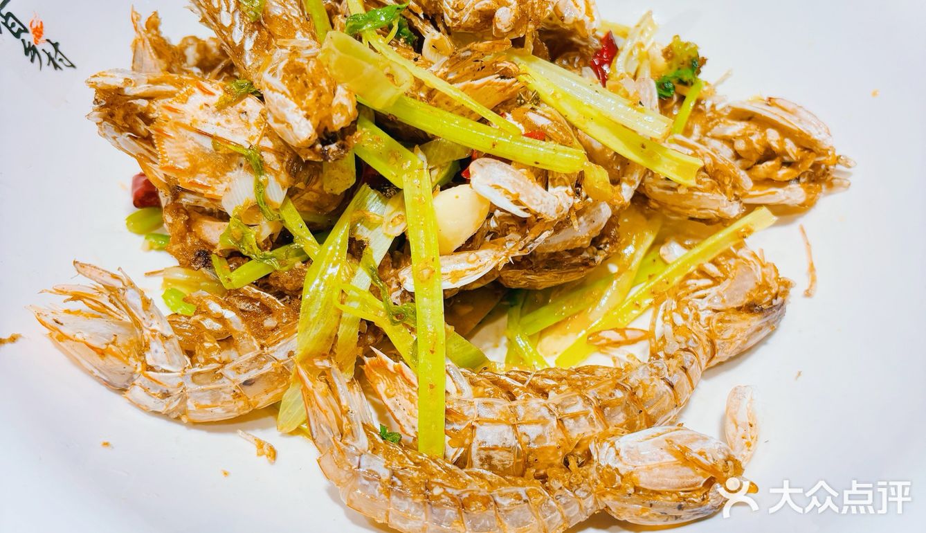 香乡村大龙虾[礼花]20 年传承口味嗨翻你的味蕾
