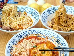 -李与白包子铺(桐梓林店)