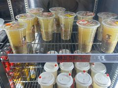 -丽丽三鲜螺蛳粉(田林路店)
