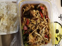 -杨铭宇黄焖鸡(下马坊店)