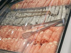 -新艺自助美食城(中山路店)