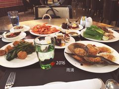 -岷山饭店-芝芝自助餐厅