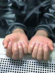 -RnD瑷缇专业美甲美睫