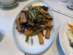-民族手抓羊肉馆·滩羊手抓·烤全羊