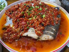 剁椒鱼头-湘聚南县土菜馆(龙山二路店)