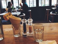 -Common Table · Brunch & Coffee