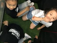 -赫石少儿体能馆(奥森店)