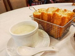 豆浆油条-名苑皇宫酒家(来魅力壁画村店)