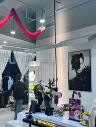 -U·NI SALON 造型