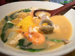 -荣家黄鱼面(前滩太古里店)