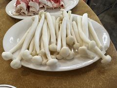 -濠轩阁特色生蚝火锅总店