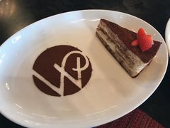 -WOLFGANG PUCK KITCHEN & BAR(迪士尼小镇店)