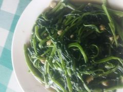 -临高吉海土窑海鲜(琼山店)