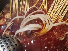 -钢管厂五区小郡肝串串香(蜀都万达店)