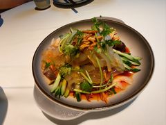 -八府香鸭·啫啫煲(华山路店)