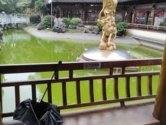 -绳金塔