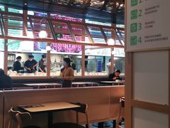 大堂-老乡鸡(上海品尊国际中心店)