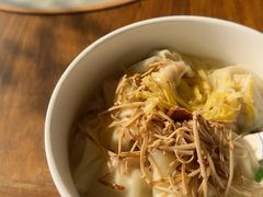 -笑来喜馄饨小笼工坊店(湖滨街店)