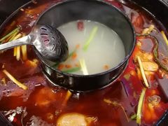 -重庆烧鸡公火锅(簋街店)