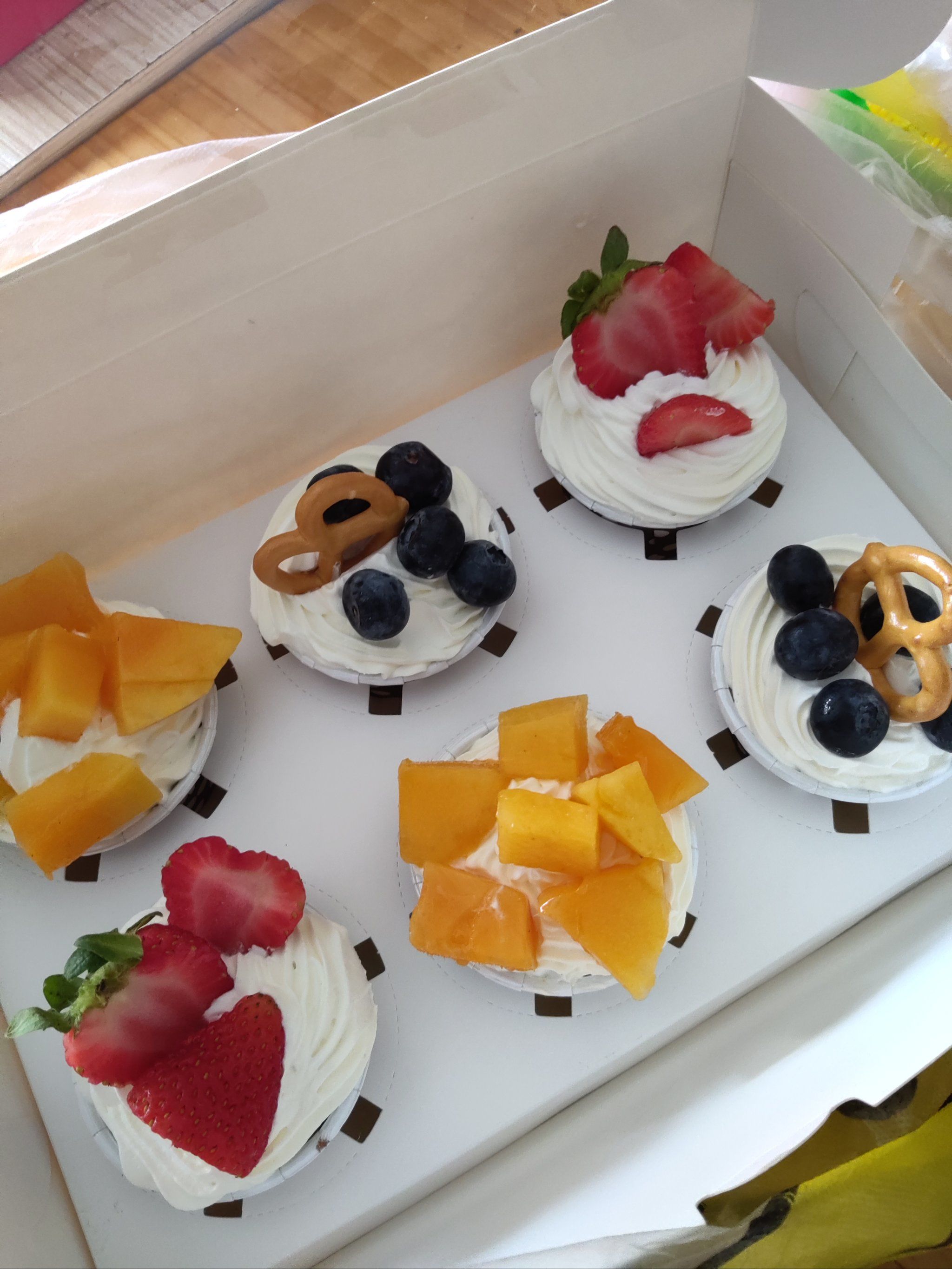 东莞寮步麦田皇室蛋糕