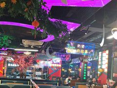 -路边边地标烧烤·川菜·小龙虾·音乐酒馆(良乡长虹店)