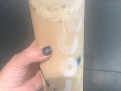 奶茶三兄弟-CoCo都可(虹口龙之梦店)