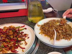 -路边边.炒菜烧烤.音乐餐厅(良乡长虹店)