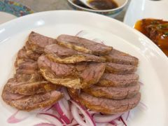 -汗腾格里·风味餐厅(新疆驻京办店)