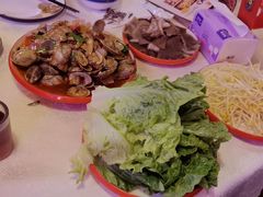 -海盗船. 龙虾烧烤. 酒馆