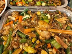 -鸿顺老铁锅美蛙鱼府(解放碑店)