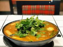 -肥汁米蘭香港米线(长宁来福士店)