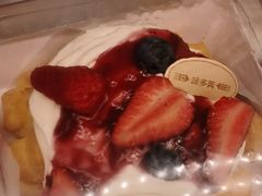 杨枝甘露泡芙糕点-味多美蛋糕(航天桥店)