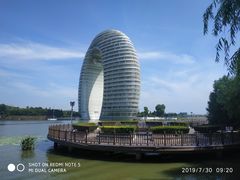 -湖州太湖旅游度假区-月亮广场