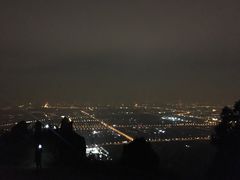 -鬼笑石后山停车场