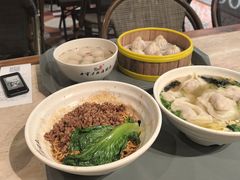 -大食代美食广场(上海中心店)