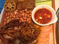 -陈大锅·岳阳鱼馆·地道岳阳菜(美食街店)