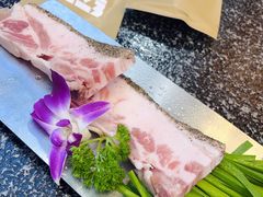 -红泥小火炉·东北泥炉烤肉(天一旗舰店)