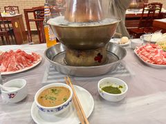 -鑫龙火锅城(嘉汇广场店)