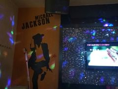 -糖潮量贩KTV(高新万达广场店)