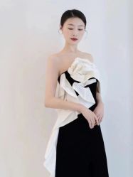 -Lady  Jane高端婚纱礼服馆