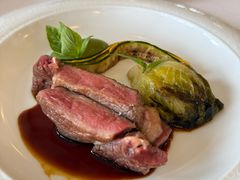 炭烤小牛排-上海和平饭店-华懋阁 The Cathay Room