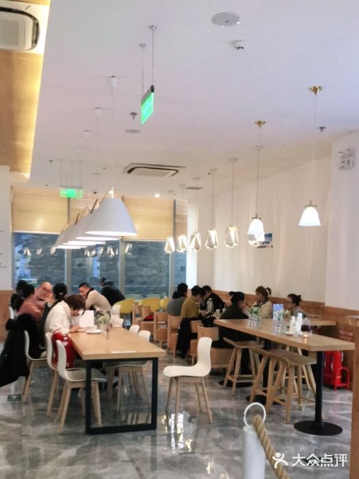 Blueglass酸奶(财富购物中心店)大堂图片