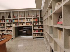 -二酉书店TOYOU BOOKS