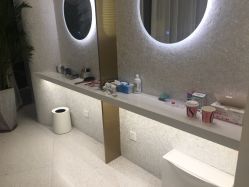 -优加东京秀烫染SALON