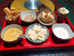 -九十九顶毡房(阜石路店)